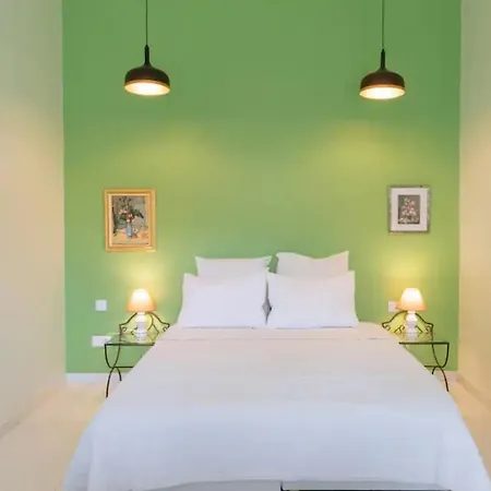 Casa vacanze Little House For 4 People